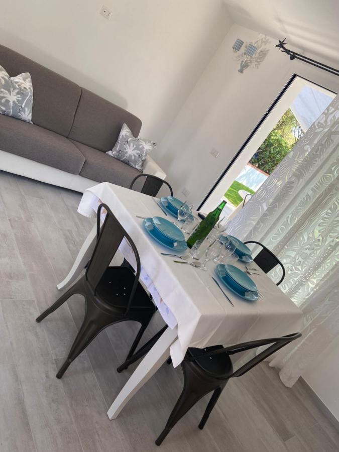 La Casa Sull'Acqua Villa Олбия Екстериор снимка